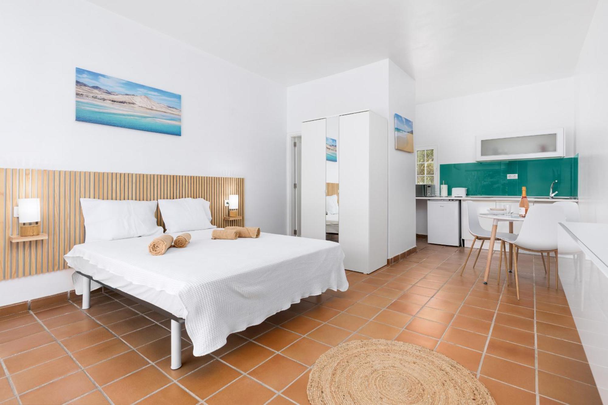 Flor De Hibisco Deluxe Apartments Pájara Екстериор снимка