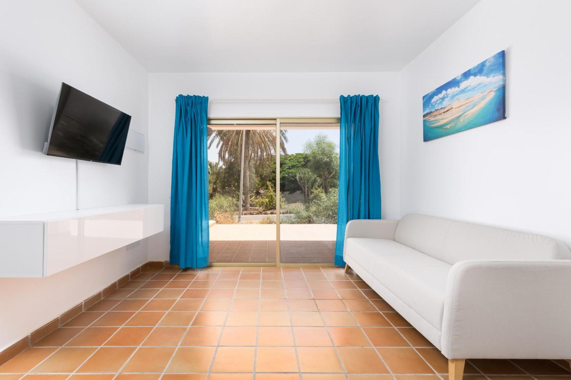 Flor De Hibisco Deluxe Apartments Pájara Екстериор снимка